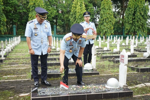 Tabur Bunga Bhakti Imigrasi Kemenkumham Sumsel 1